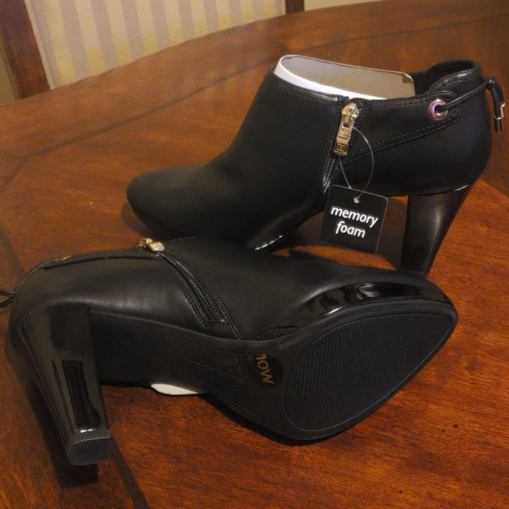 Liz Claiborne Booties